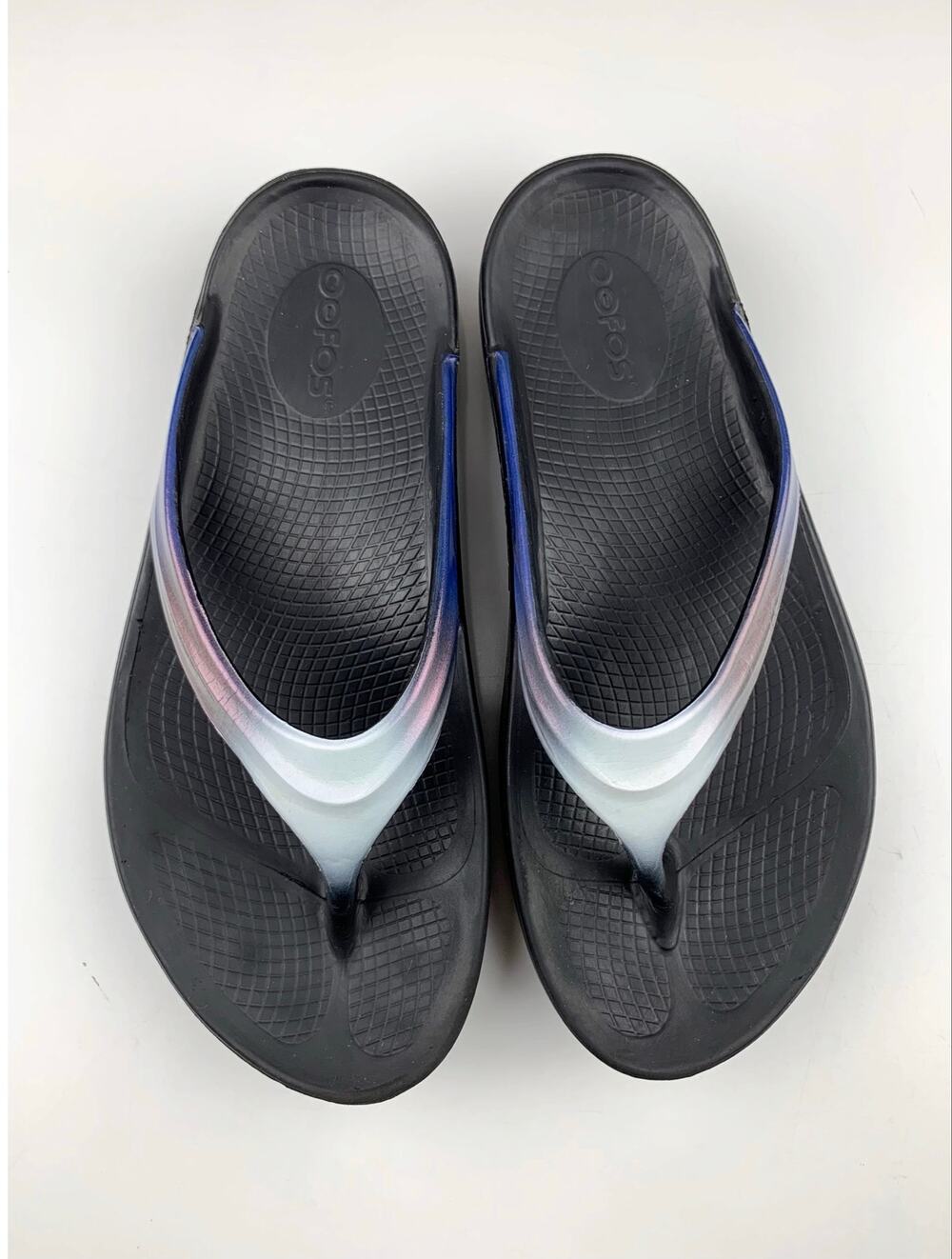 Oofos Oolala Luxe Sandals Flip Flops Iridescent Blue Pink White Slip On Womens 8